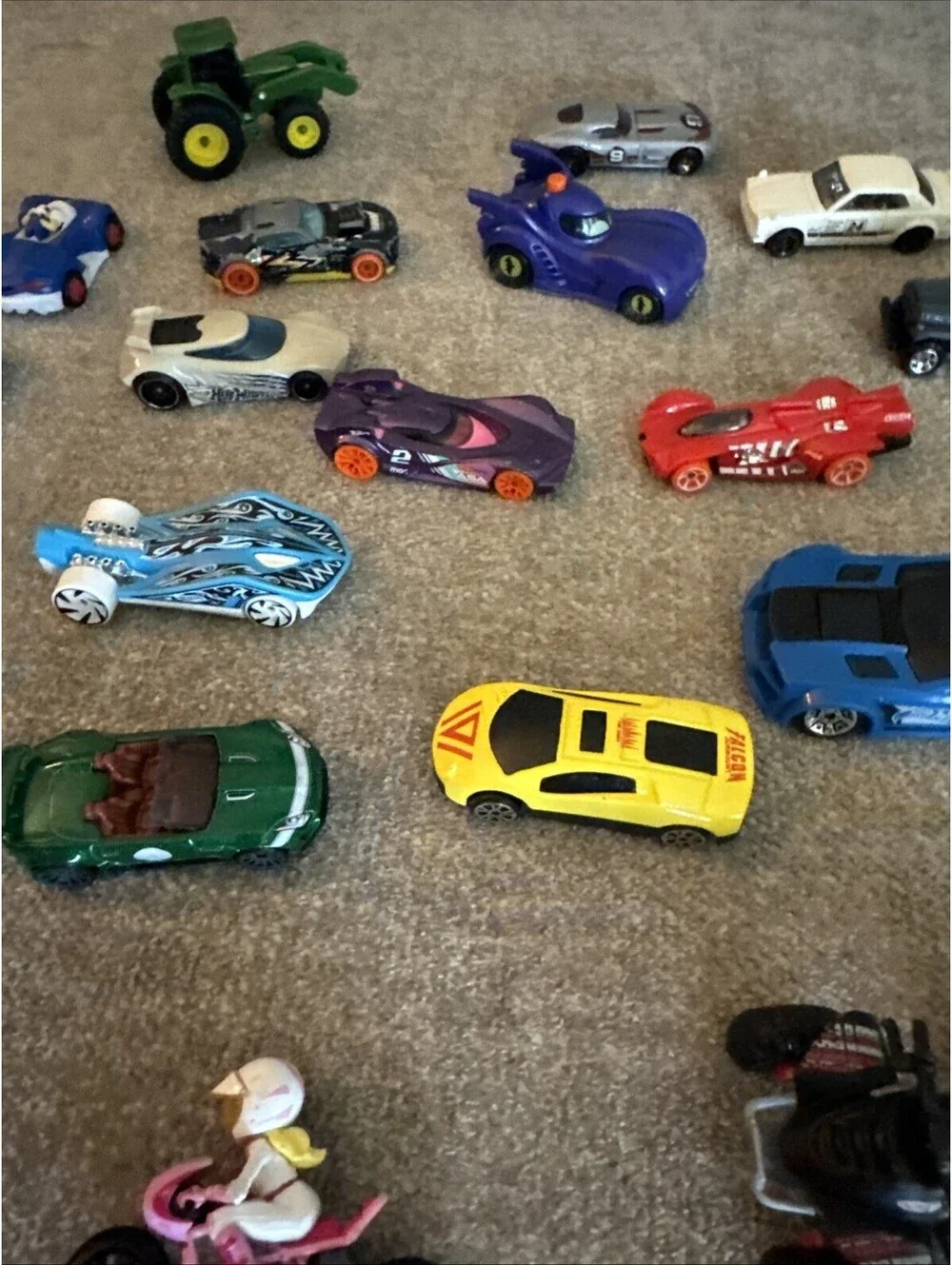 Hot Wheels And Others Lot 20